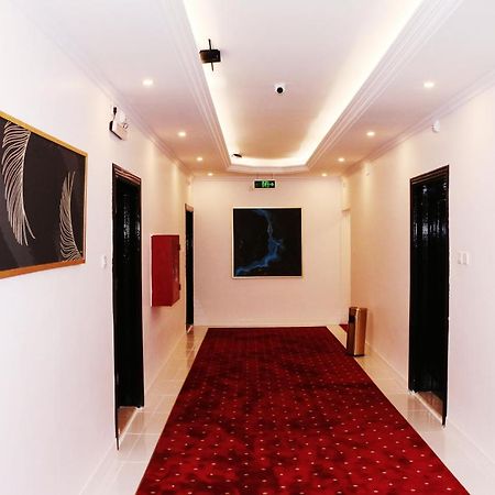 Mandaren Suites ฏออิฟ ภายนอก รูปภาพ
