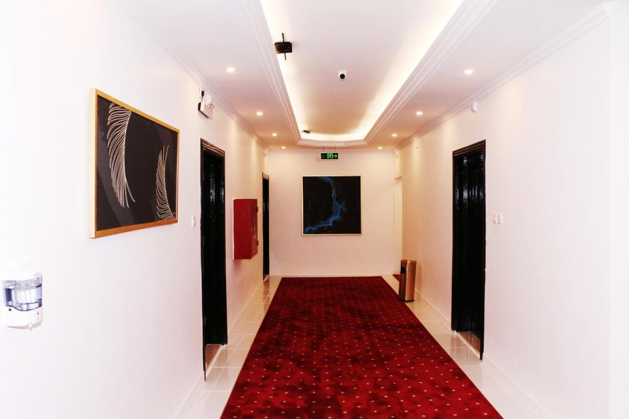 Mandaren Suites ฏออิฟ ภายนอก รูปภาพ