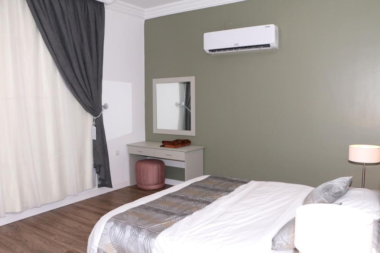 Mandaren Suites ฏออิฟ ภายนอก รูปภาพ